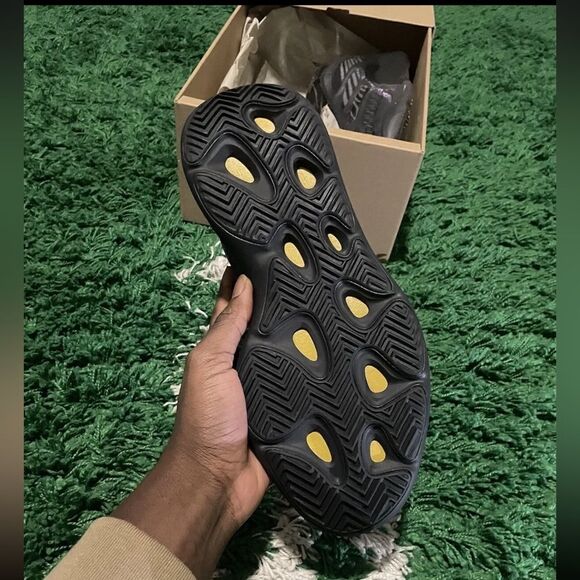 SIZE 13 - adidas Yeezy 700 V3 Dark Glow GX6144 Brand New With Box Kanye West main image 7